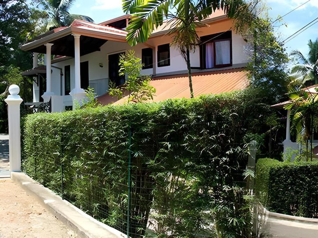 The Mgs Hotel Elpitiya  Esterno foto