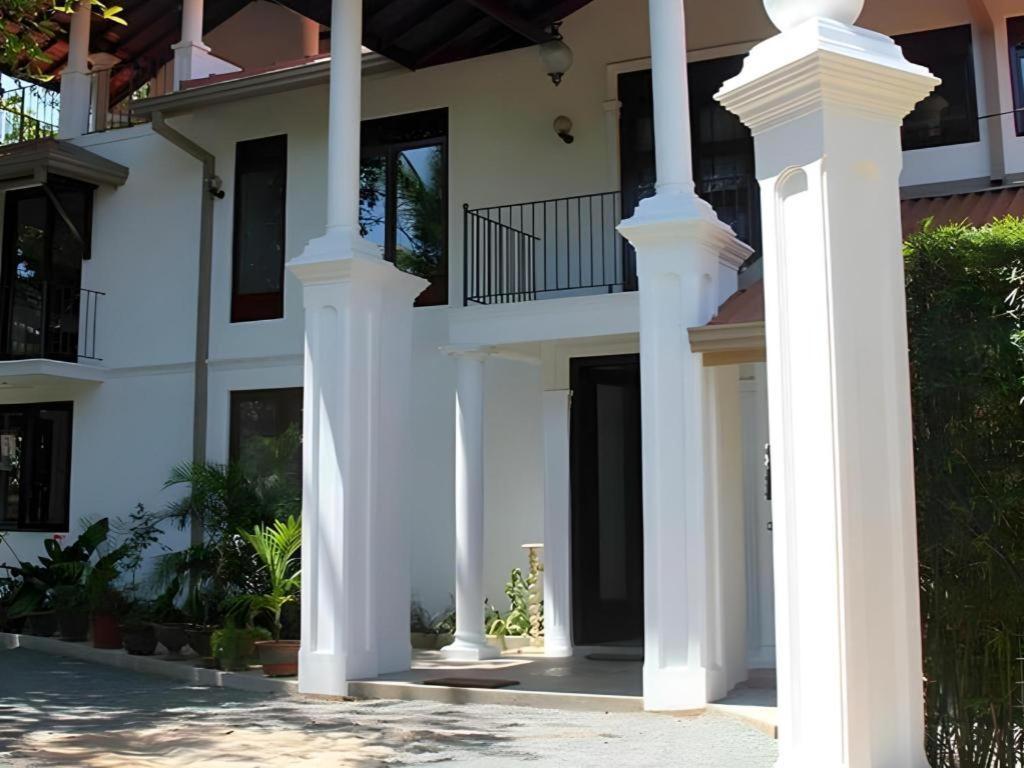 The Mgs Hotel Elpitiya  Esterno foto