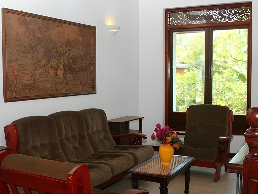 The Mgs Hotel Elpitiya  Esterno foto